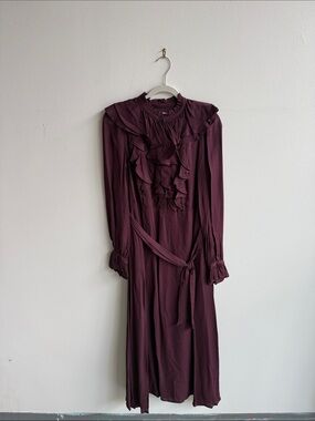Boden Long-Sleeve Ruffle Front Dress - Plum